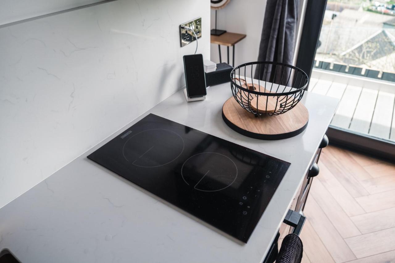 Priory Bay Escapes - Visum Apartment เท็นบี ภายนอก รูปภาพ
