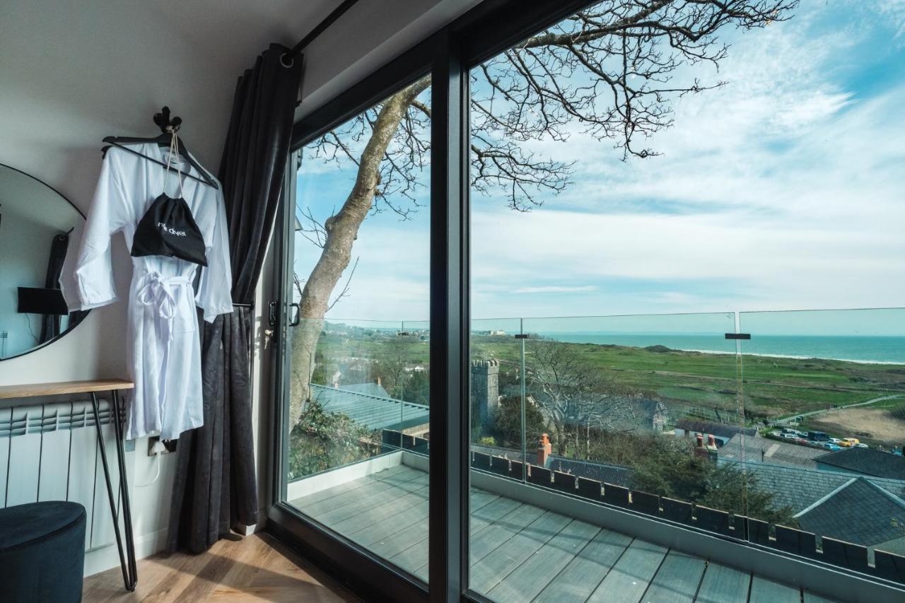 Priory Bay Escapes - Visum Apartment เท็นบี ภายนอก รูปภาพ