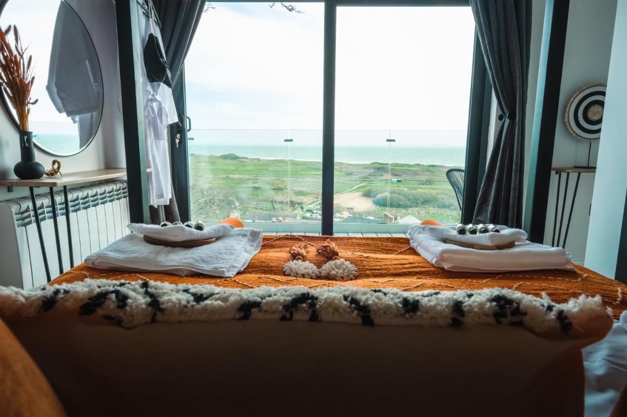 Priory Bay Escapes - Visum Apartment เท็นบี ภายนอก รูปภาพ